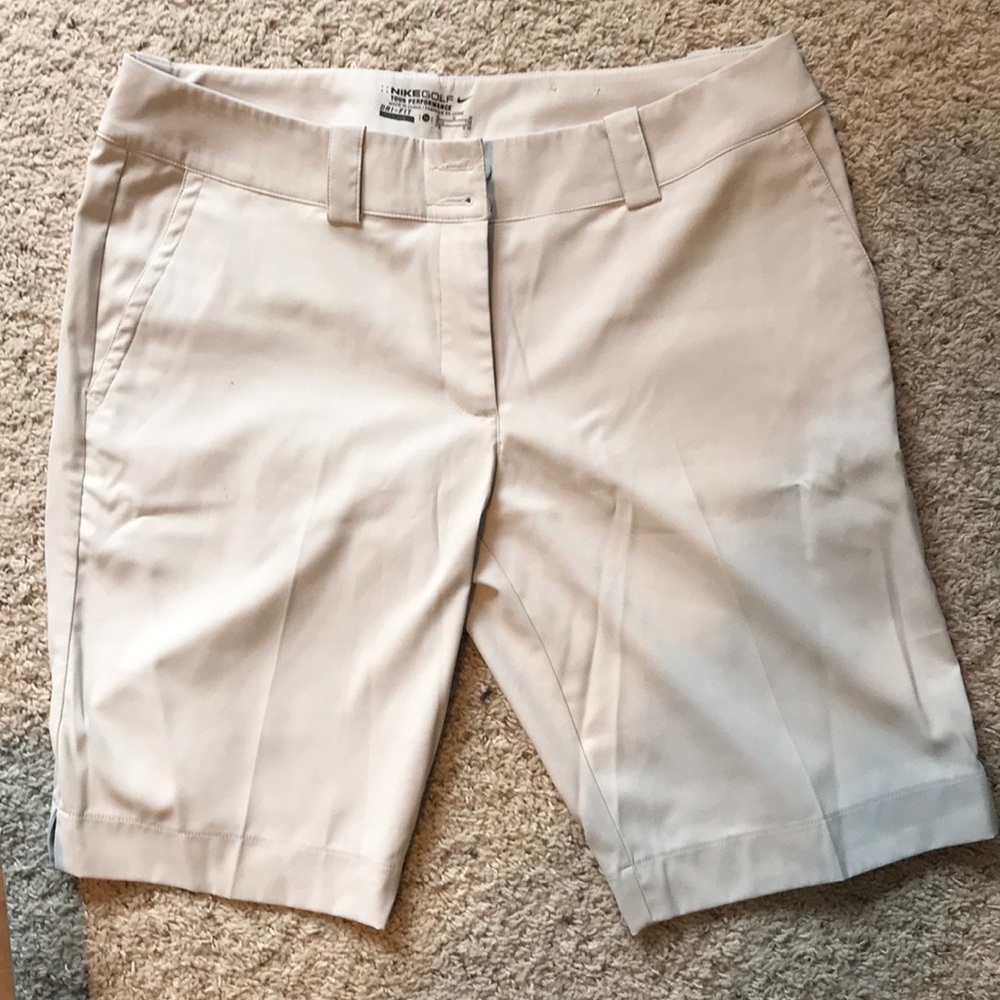 Women's Nike Golf Shorts